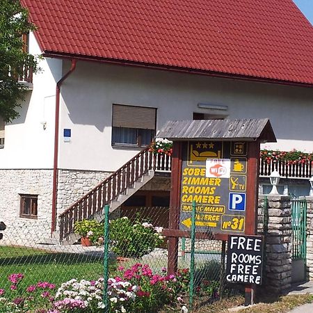 Plitvice House Milan Hotel Йезерце Екстериор снимка