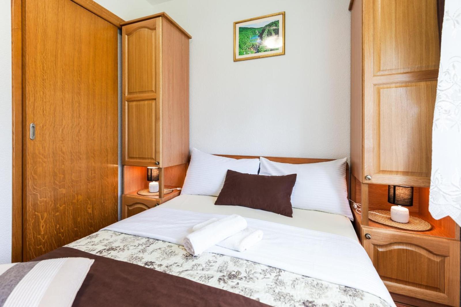 Plitvice House Milan Hotel Йезерце Екстериор снимка