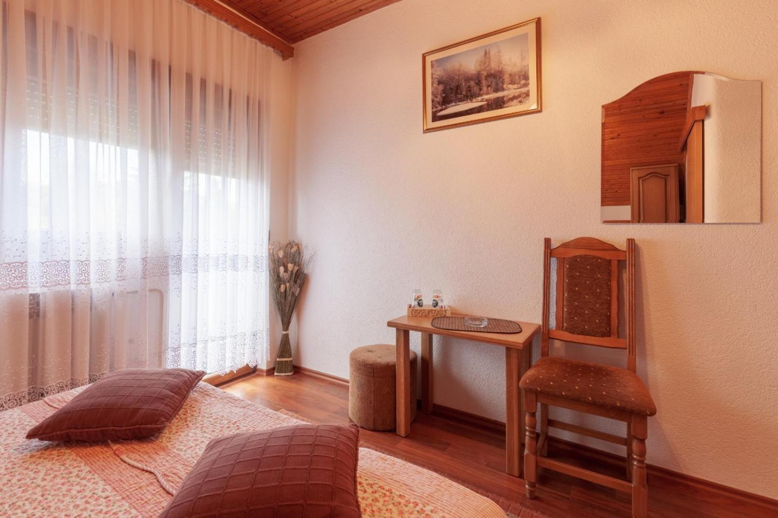 Plitvice House Milan Hotel Йезерце Екстериор снимка