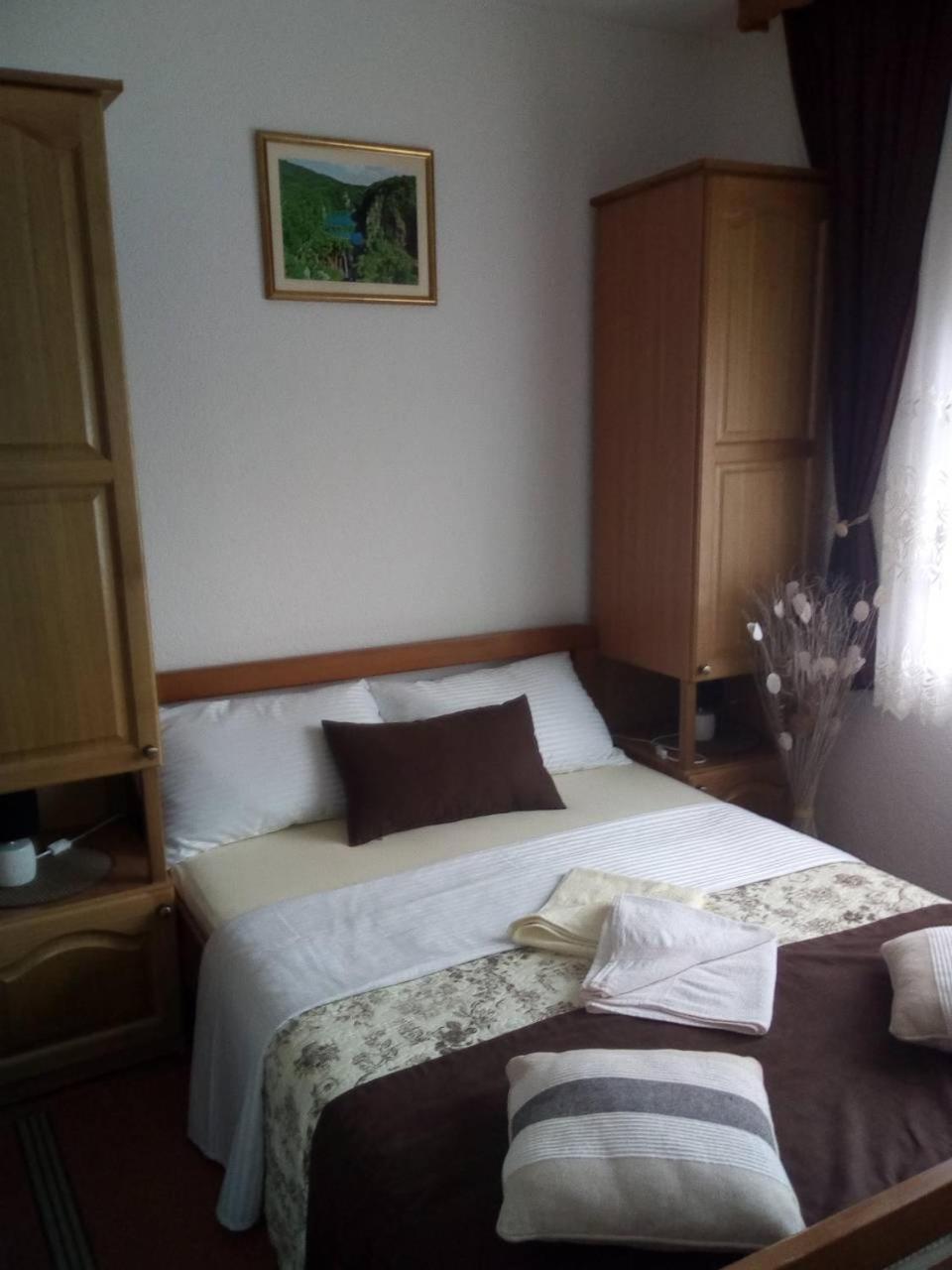 Plitvice House Milan Hotel Йезерце Екстериор снимка
