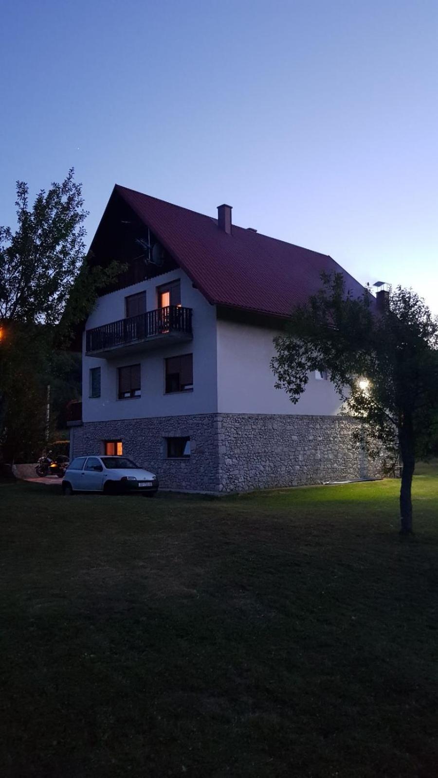 Plitvice House Milan Hotel Йезерце Екстериор снимка